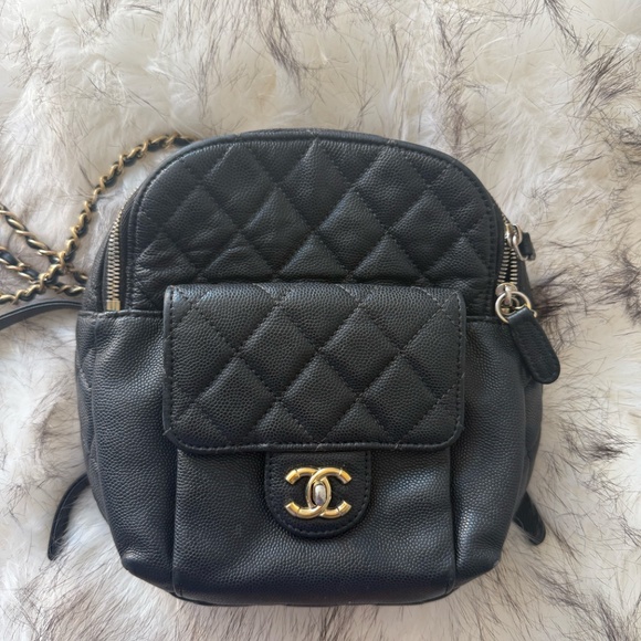 CHANEL Caviar Quilted Small CC Day Backpack Black - Picture 3 of 5